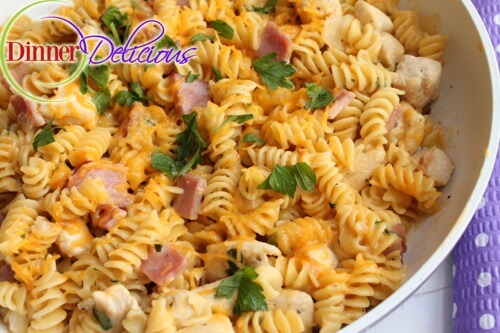 easy chicken & noodle recipe using just one pot