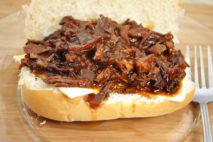 Make these Easy Pulled Pork Sandwiches for Dinner Tonight