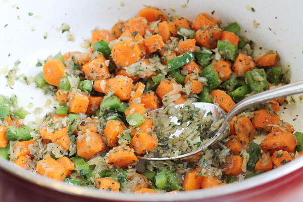 carrots and celery for healthy cabbage soup