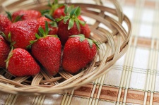 strawberry-1180048_640