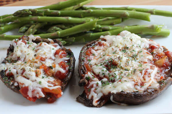 low carb portabella mushroom pizzas