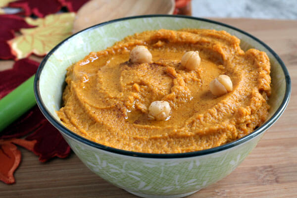 delicious creamy pumpkin hummus
