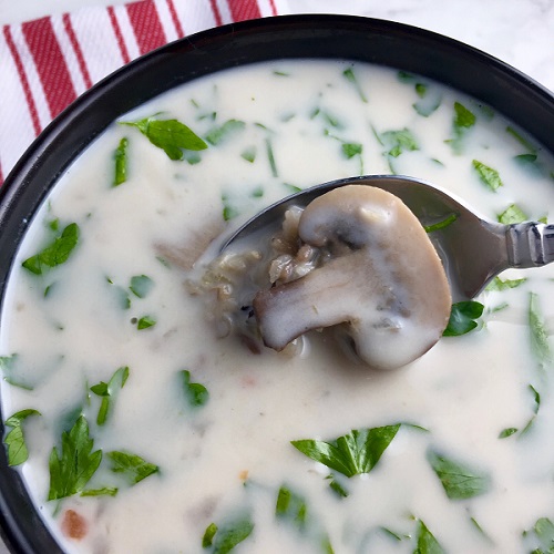 Slow Cooker Creamy Wild Rice and Mushroom Soup