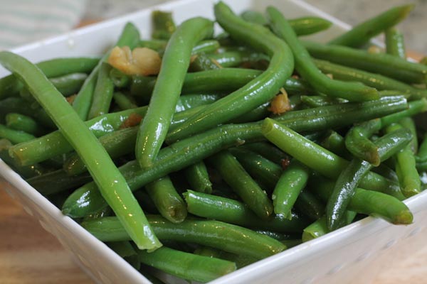 Green Beans with Garlic and Ginger