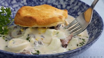Chipped Beef Gravy Over Biscuits