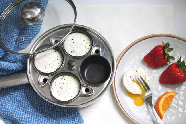 egg poacher pan