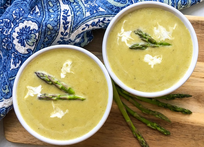 easy creamy asparagus soup