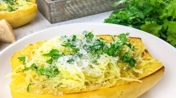 Garlic Parmesan Spaghetti Squash
