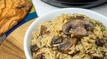 Instant Pot Mushroom Rice with Garlic