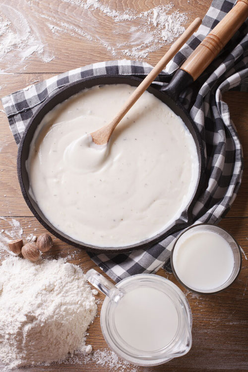 Balsamella sauce